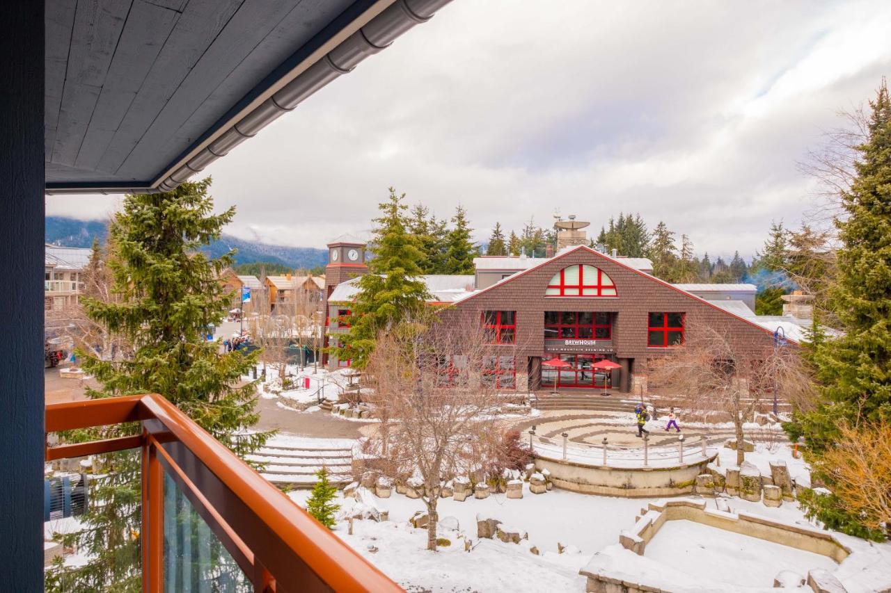 Eagle Lodge By Outpost Whistler Exterior photo